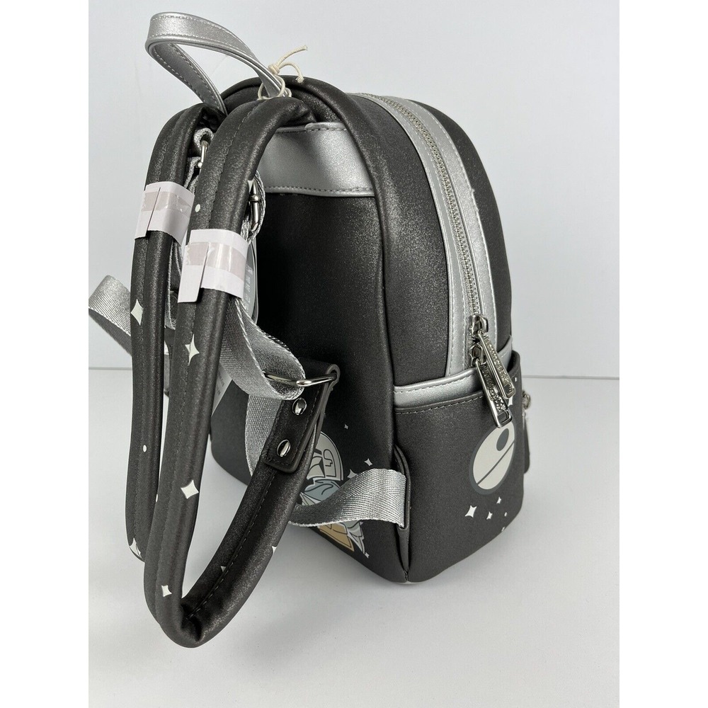 NWT DISNEY WORLD PARKS LOUNGEFLY BACKPACK MANDALORIAN GROGU STARWARS GLOW A60 - Picture 4 of 9